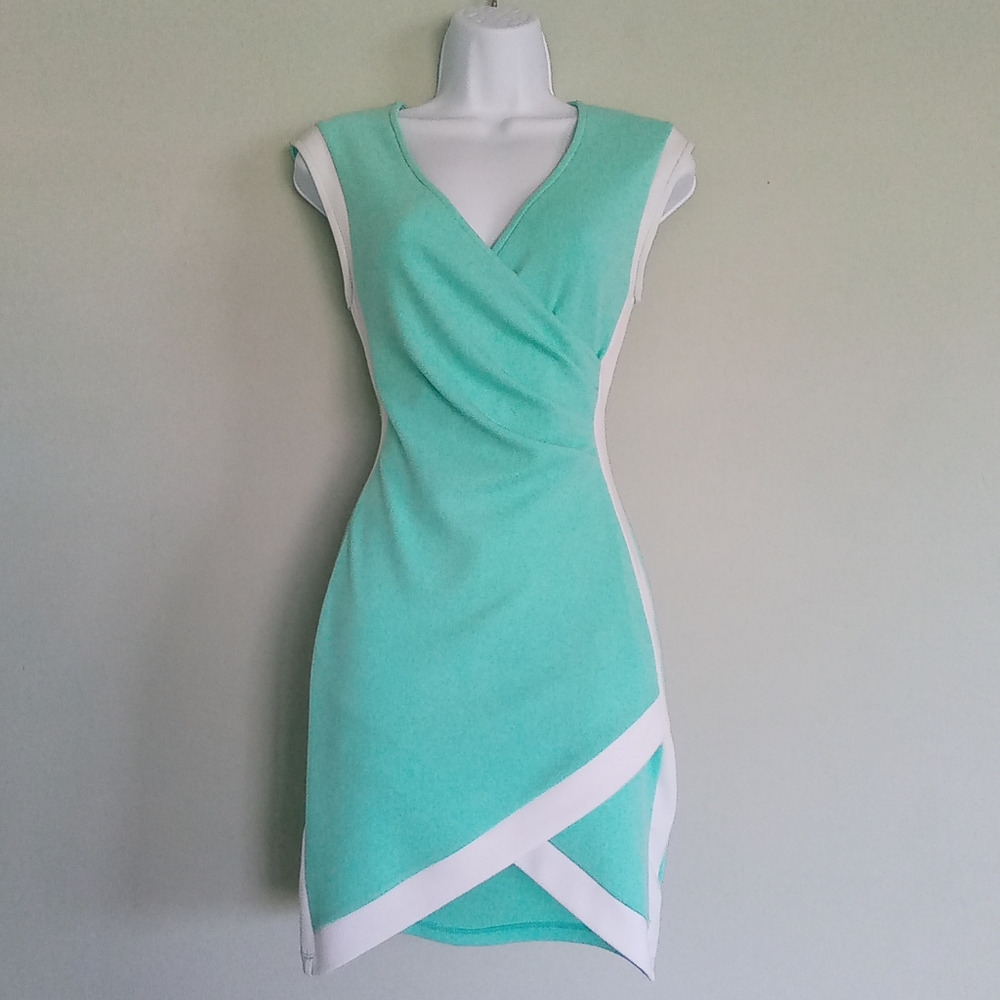 Hypnotized mint dress with white trim NWT